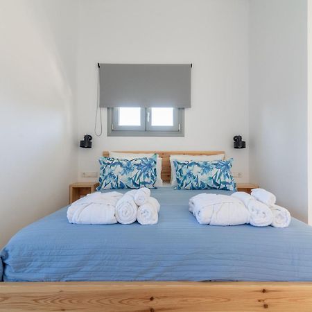 Magriplis Hill Apts Gouves Zimmer foto